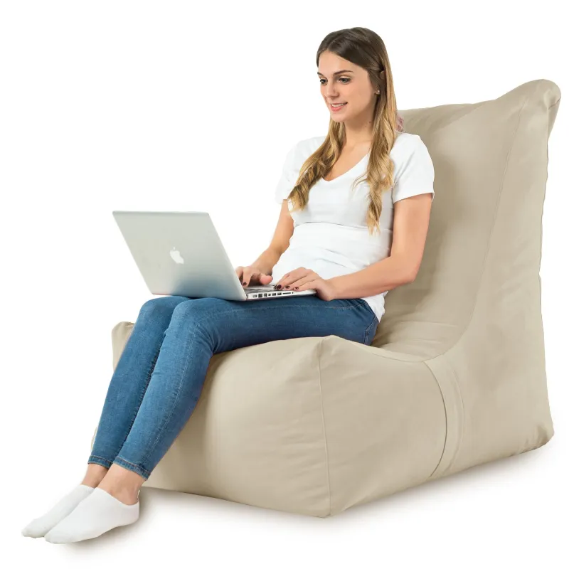 Trendy Distinto bean bag chair, ideal for outdoor gatherings and casual lounging