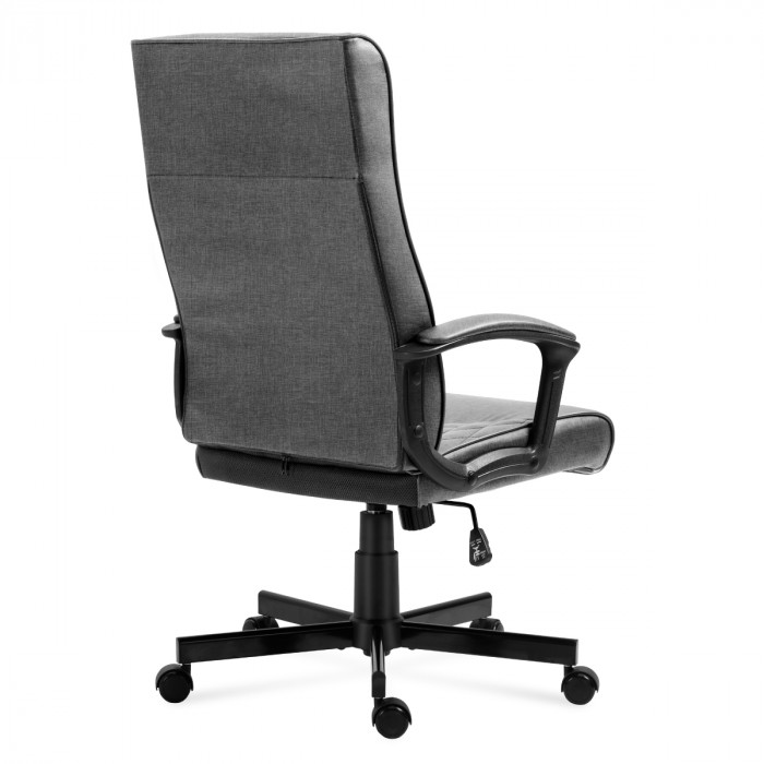 Front of Boss 3.2 office chair