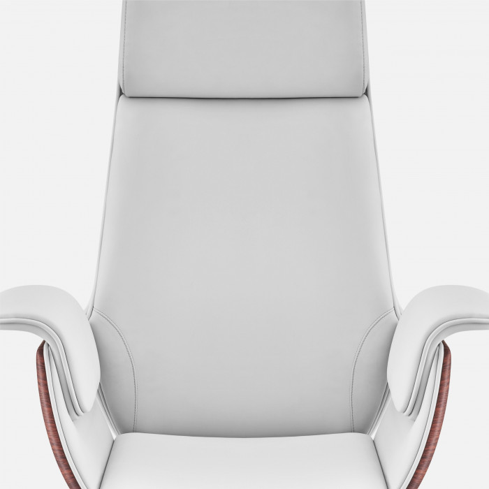 Ergonomic headrest in Boss 8.2 White chair