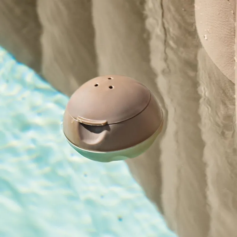 Intex 29044 swimming pool float.