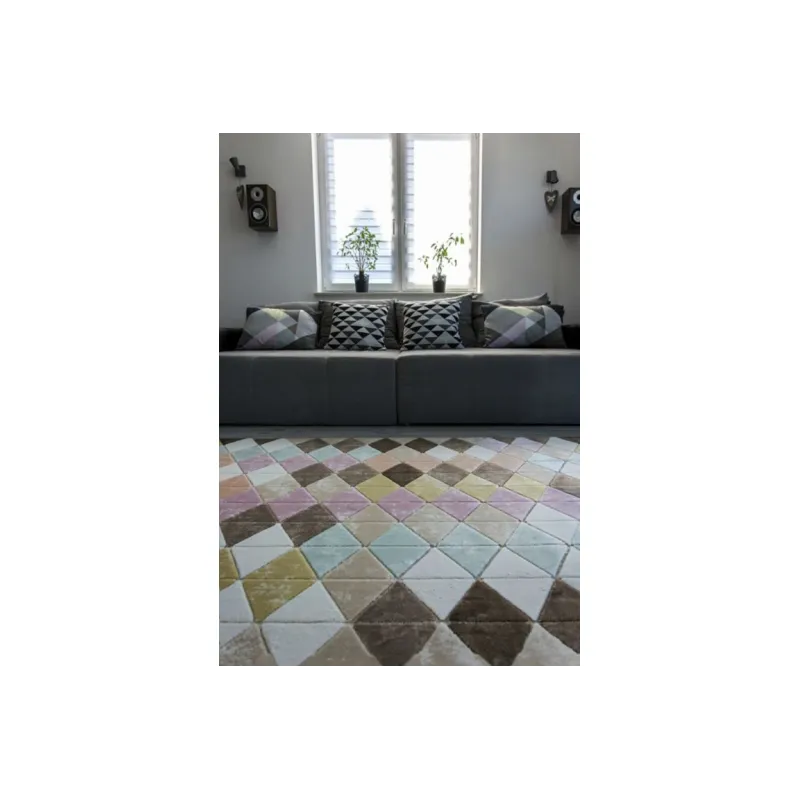 Soft textured acrylic rug, perfect for the bedroom