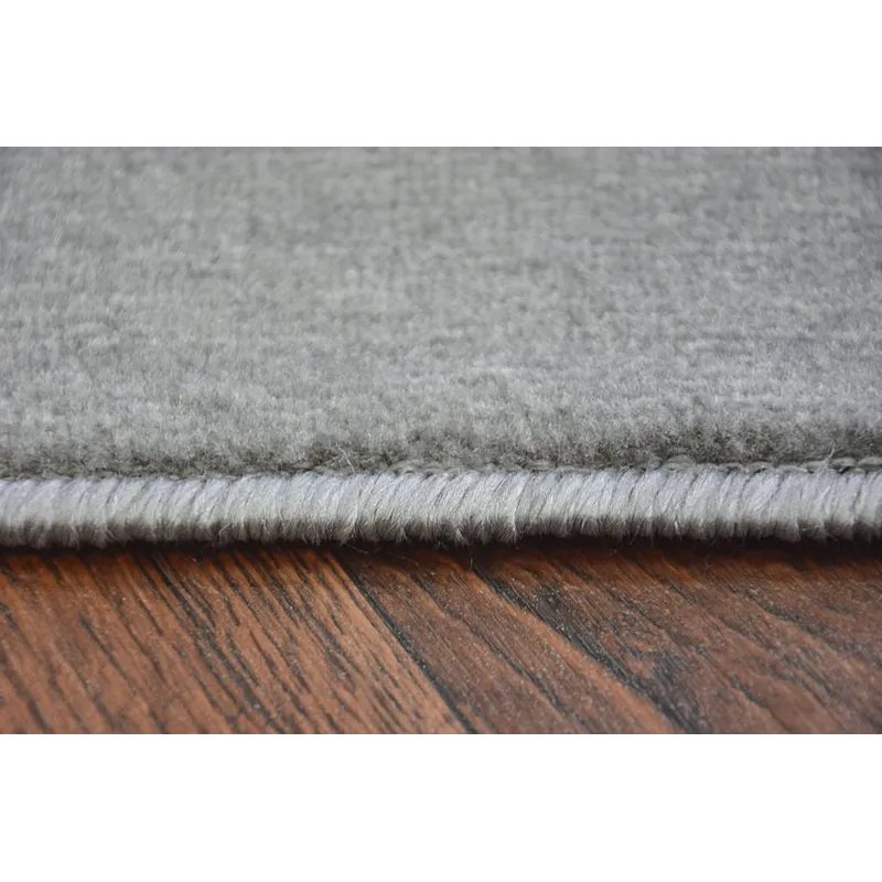 Rug perfect for outdoor use on patios or gardens, weather-resistant design