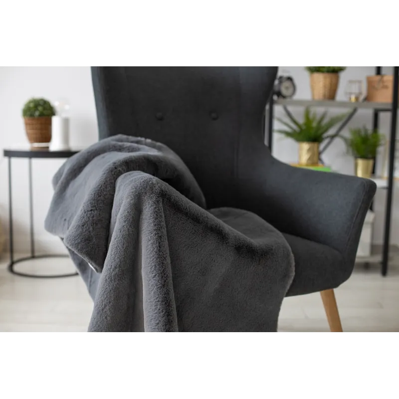 Soft textured rug, perfect for cozy bedrooms or living rooms