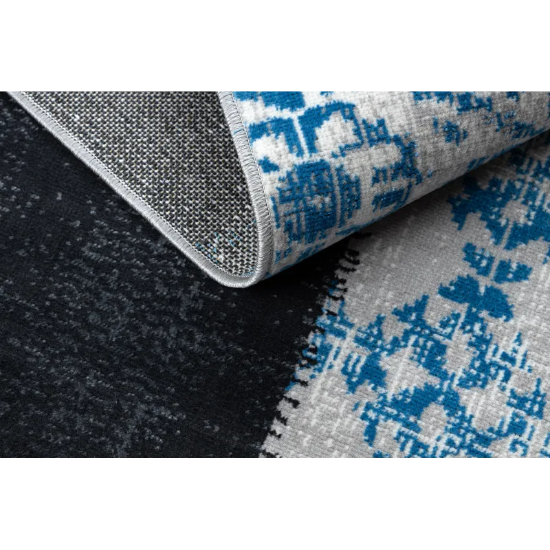 Perfect rug for bedroom or living room, adds charm to any space