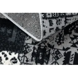 Vintage style rug for living room, perfect for relaxation area