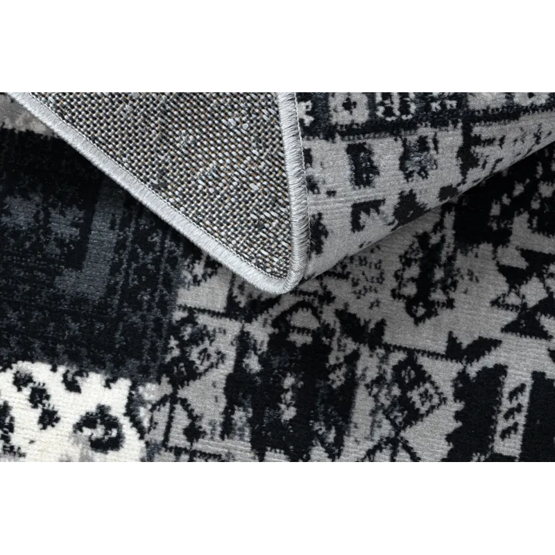 Vintage style rug for living room, perfect for relaxation area