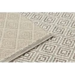 Natural sisal rug, durable and eco-friendly choice