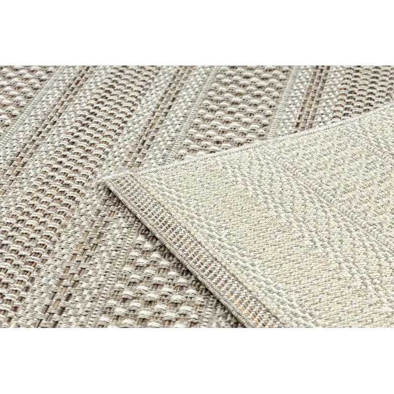 Rug with natural texture, ideal for bedroom or living room use