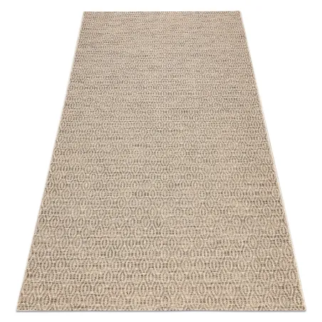 Beige sisal rug with a boho style, perfect for any interior decor