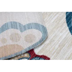 Children's rug with butterfly motif, soft and pleasant to touch