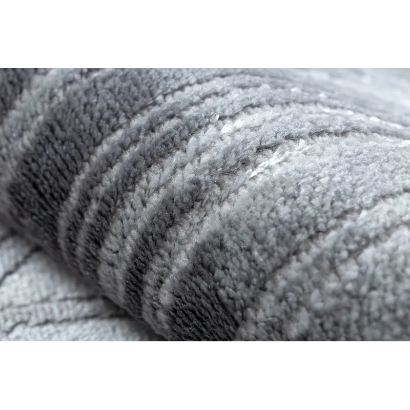 MEFE rug B402, an excellent choice for stylish gardens or patios