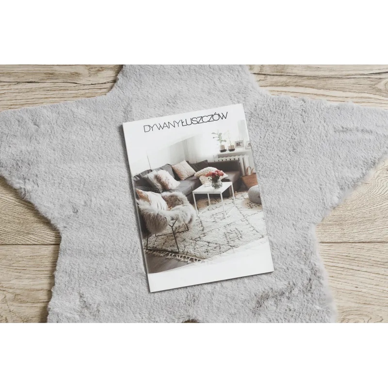 SHAPE Star Shaggy Rug