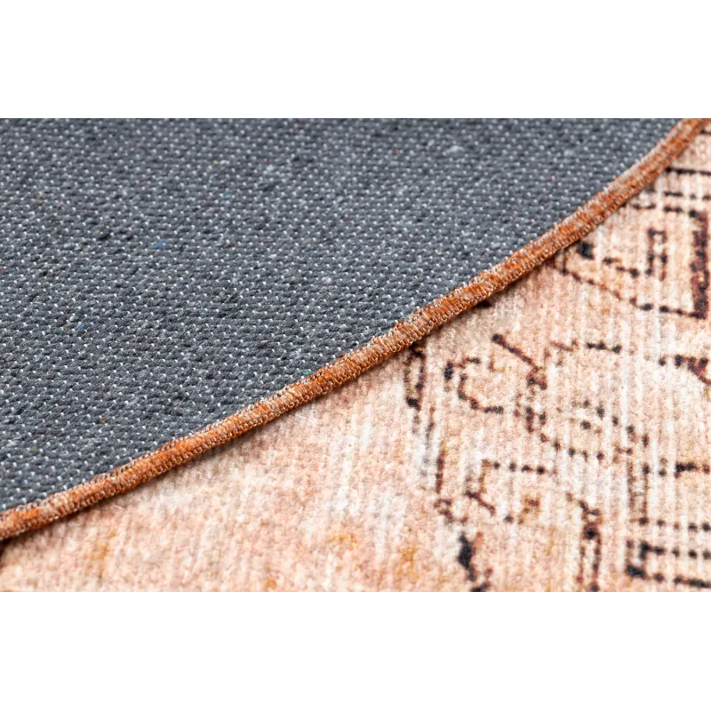 ANTIKA rug with modern design, comfortable and washable