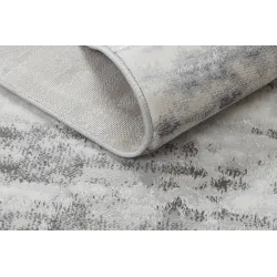 LIRA E2558 rug, perfect for living rooms or bedrooms, modern style