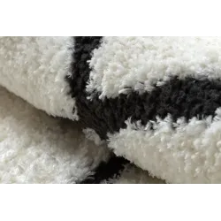 Ideal rug for bedrooms, cream and black pattern in modern style