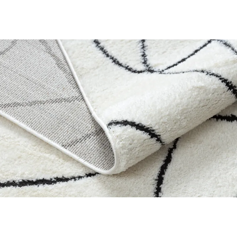 Living room rug in modern style, perfect for everyday use