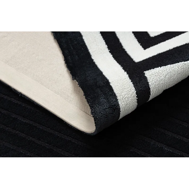 Black PEARL rug for outdoor or terrace use