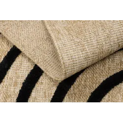 SPARK 0688 rug, perfect for outdoor use, resistant to weather conditions