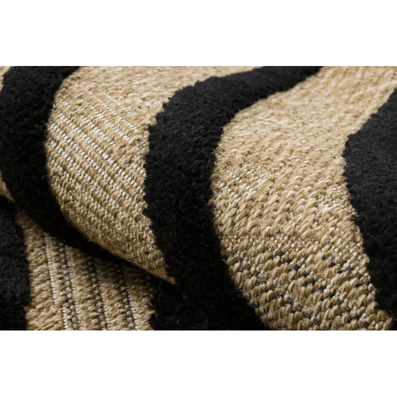 SPARK 0688 rug, a stylish addition to a children's room, safe and durable