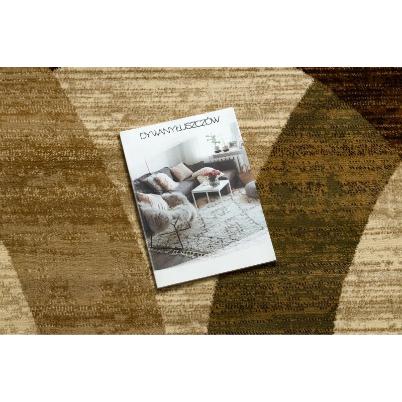 Beige and green ROYAL HD10 rug, perfect for modern interiors