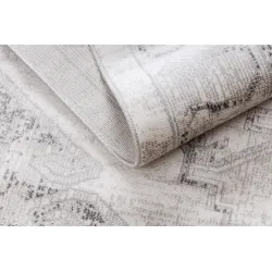 DISTIN 0107B rug perfect for the bedroom or children's room