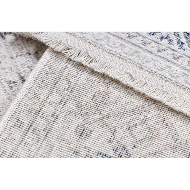 Living room rug, perfect for Boho style, classic accessory