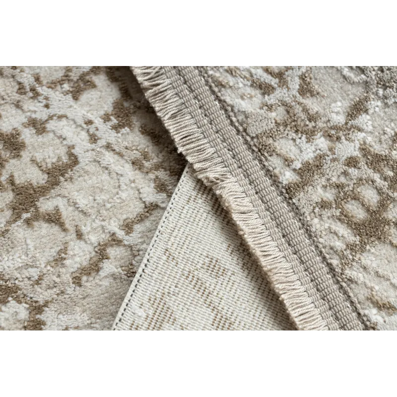DUKE 51550 rug with textured design, great for bedrooms or living rooms