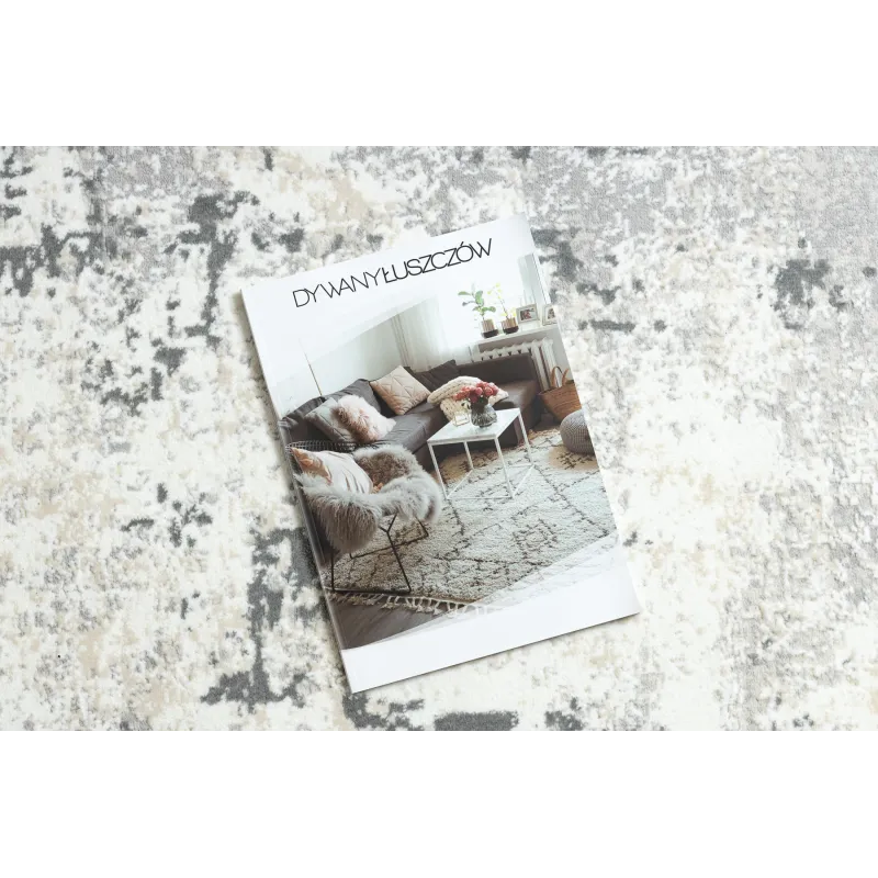 Modern DUKE 51378 rug in cream and grey, perfect for living room decor