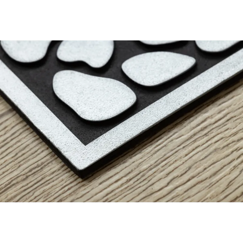 BH 701 Stones Door Mat, perfect for garden or entrance use