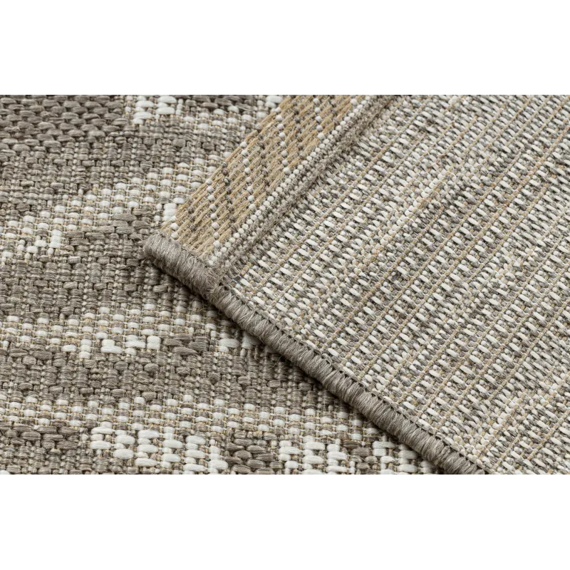 Soft sisal rug with natural texture, great for bedrooms