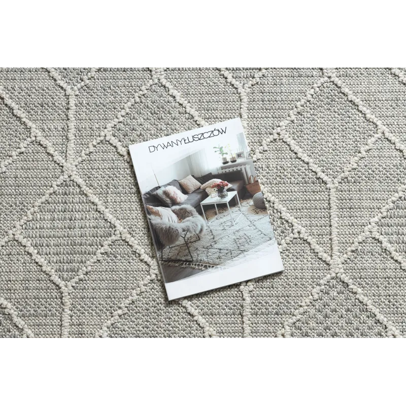 Jersey Geometric Loop Rug