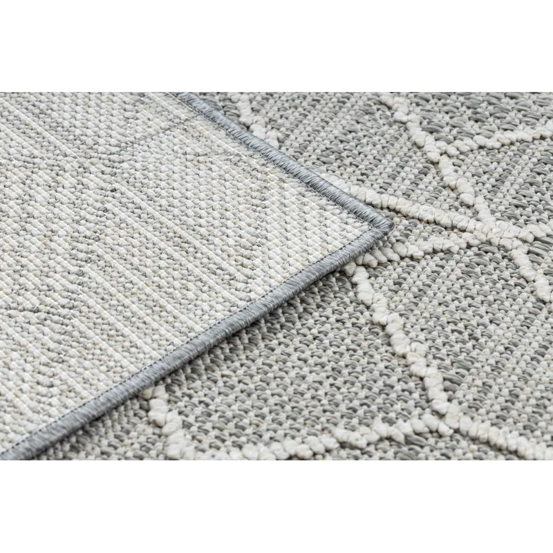 Jersey Geometric Loop Rug