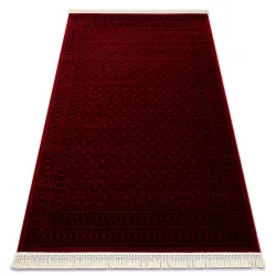 Oriental classic rug in burgundy with fringe, traditional design