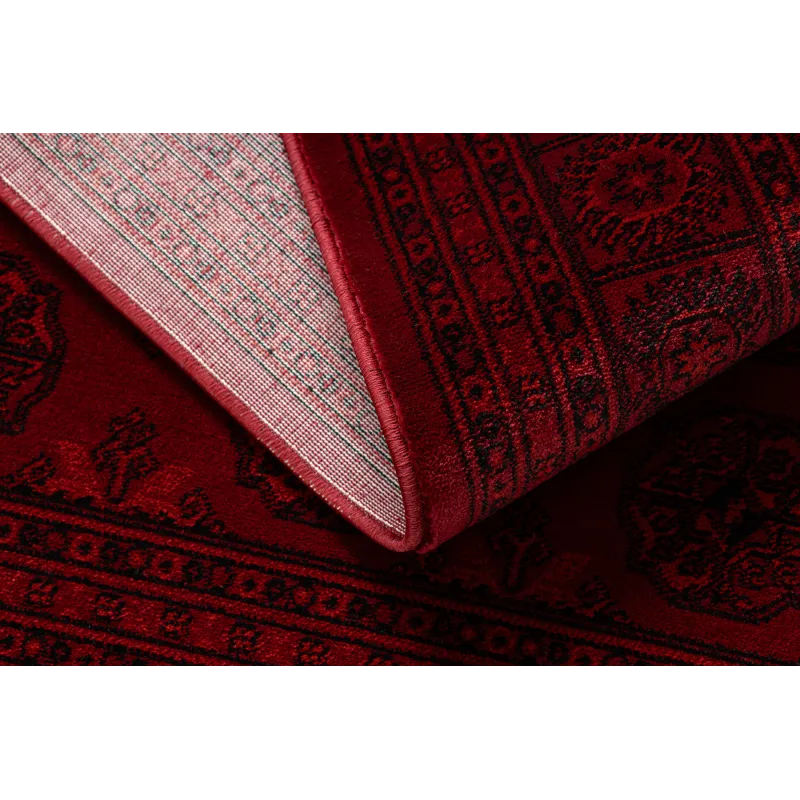 Durable outdoor rug in oriental style, perfect for gardens