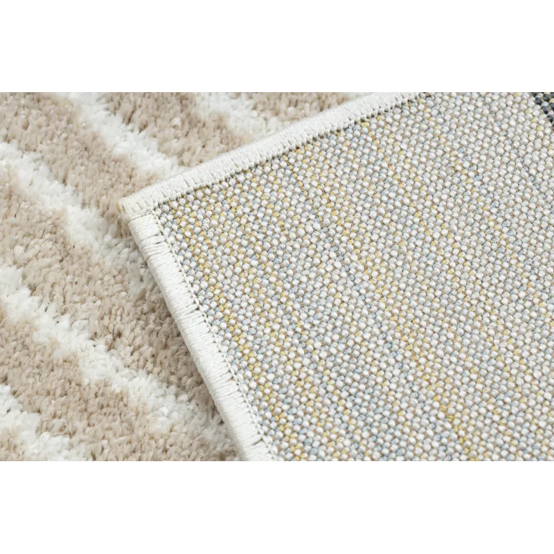 FUSION 0240 rug featuring a modern abstract geometric pattern