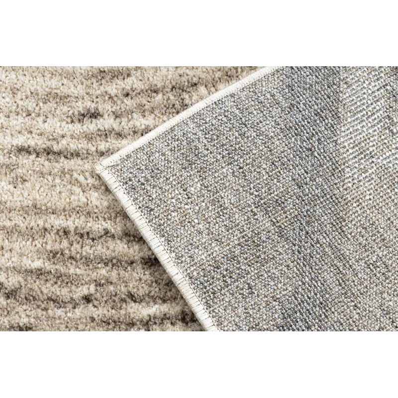 FUSION 9612 rug with a modern pattern, made from high-quality materials