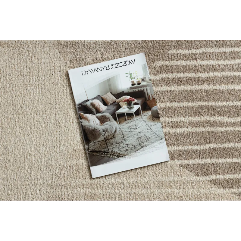 FUSION 0815 rug with a modern texture in cream and beige tones