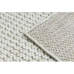 Soft CASABLANCA LOOP rug, perfect for bedroom or living room