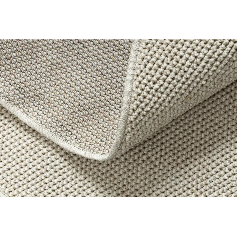 Versatile cream rug suitable for bedrooms and living areas