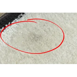 Rug with a smooth texture, perfect for contemporary interiors