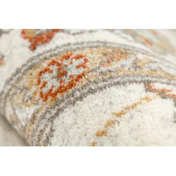 Stylish wool rug that adds charm to any room