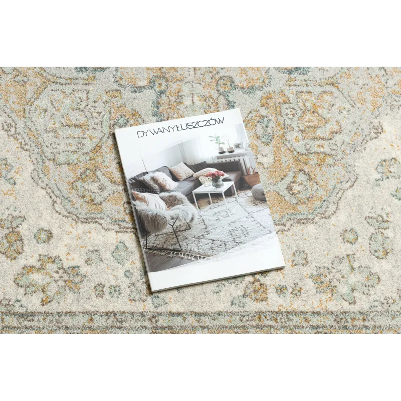SOHO 477.01.LA113 rug with a decorative green and beige pattern