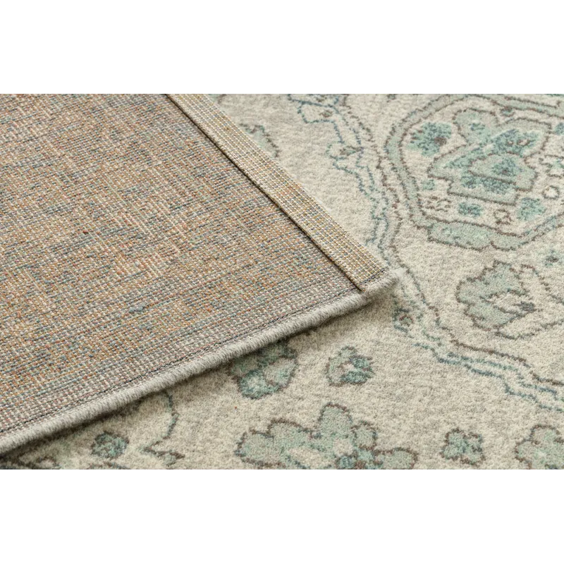 SOHO 477.01 wool rug featuring a smooth texture and elegant design