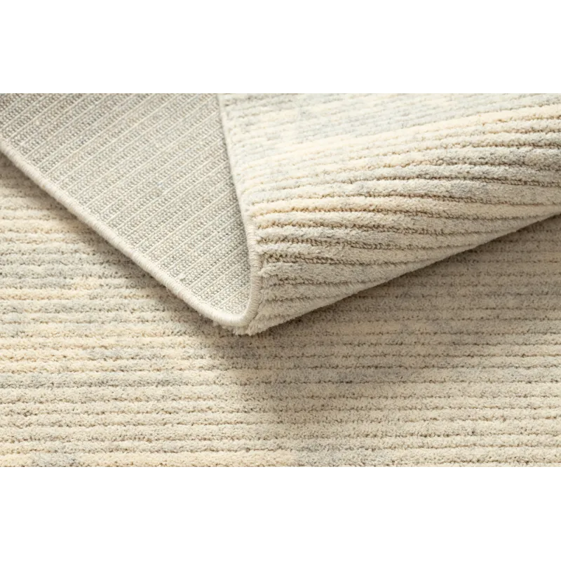 FLUX 461.93.AE120 rug for living room or bedroom in cream and grey shades