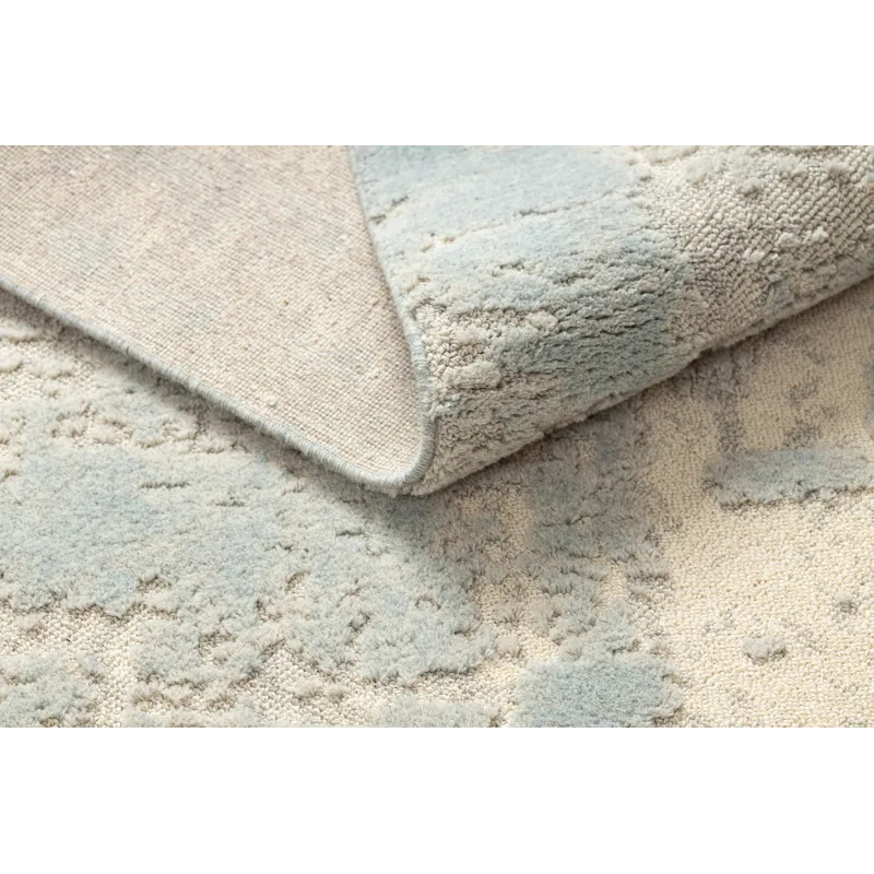 FLUX rug for living rooms, enhancing modern interior designs with its style