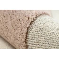 Modern FLUX rug suitable for garden or kids' room decor