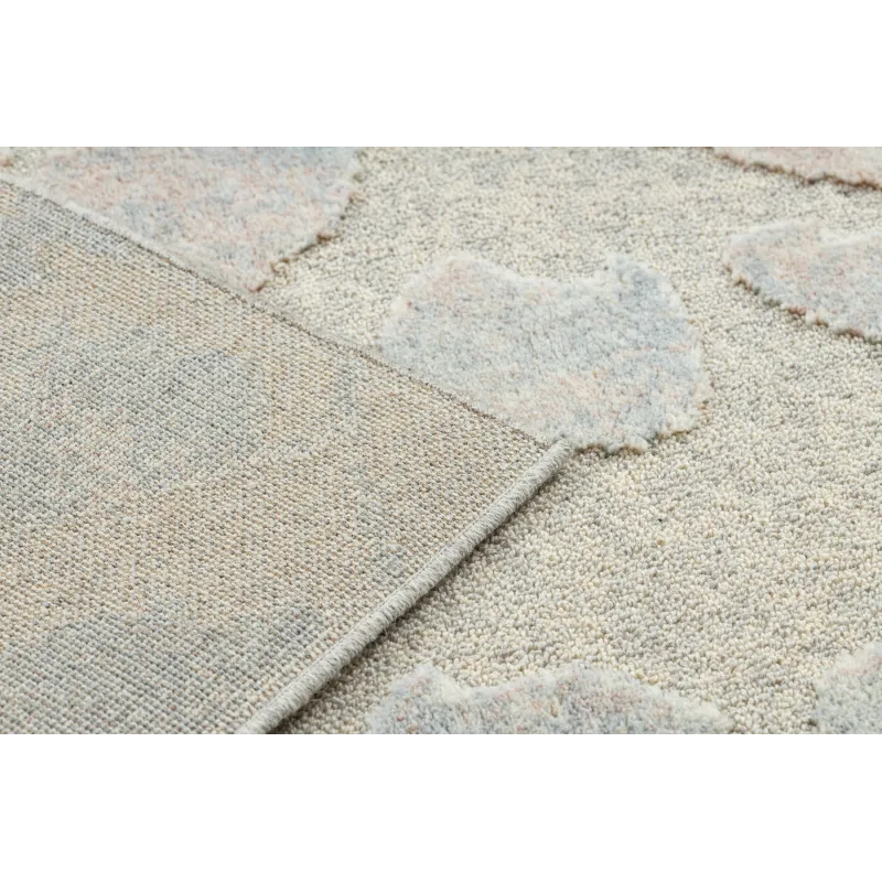 Soft textured wool rug FLUX 461.60 with a geometric pattern