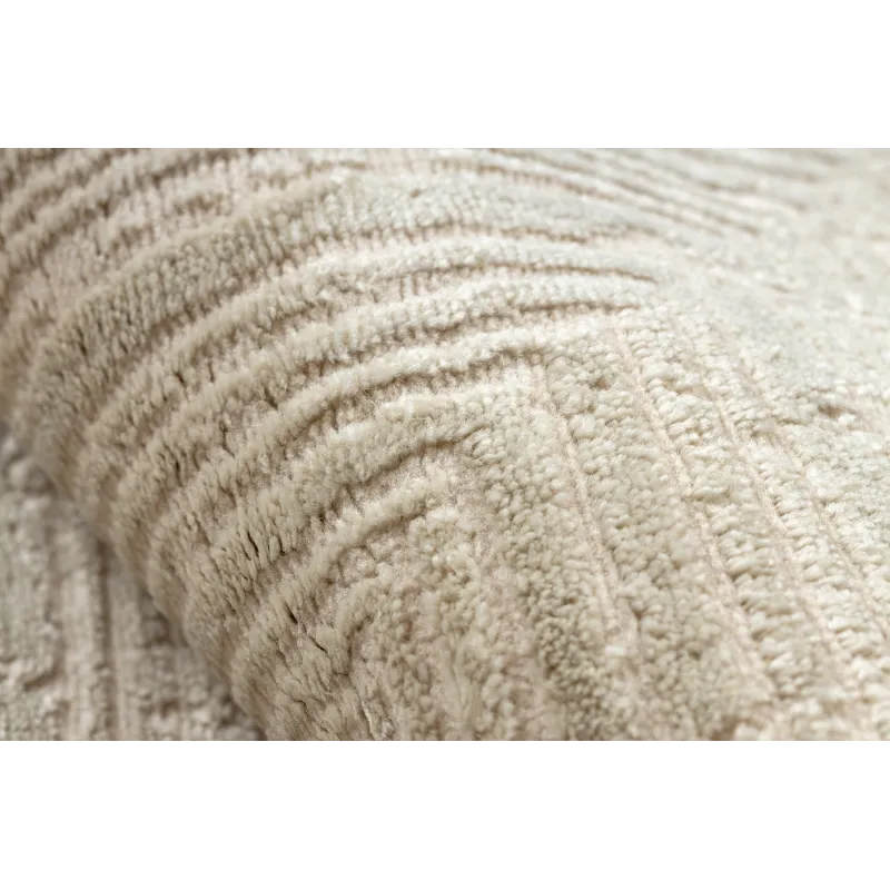 BALANCE 8788 taupe rug, perfect for bedroom or garden use