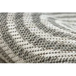 ORGANIC 1835 rug suitable for garden or outdoor spaces, durable material