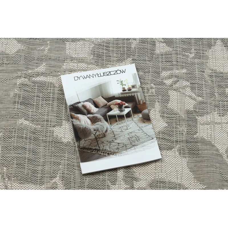 Floral design rug in cream and grey, natural sisal for modern interiors